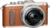OLYMPUS Pen E-PL8 Castanha + 14-42mm f/3.5-5.6 EZ Prata Photo OLYMPUSV205082NE00