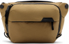 PEAK DESIGN Bolsa Everyday Sling 3L V2 Coyote Photo PEAKDESIGNBEDS3CY3